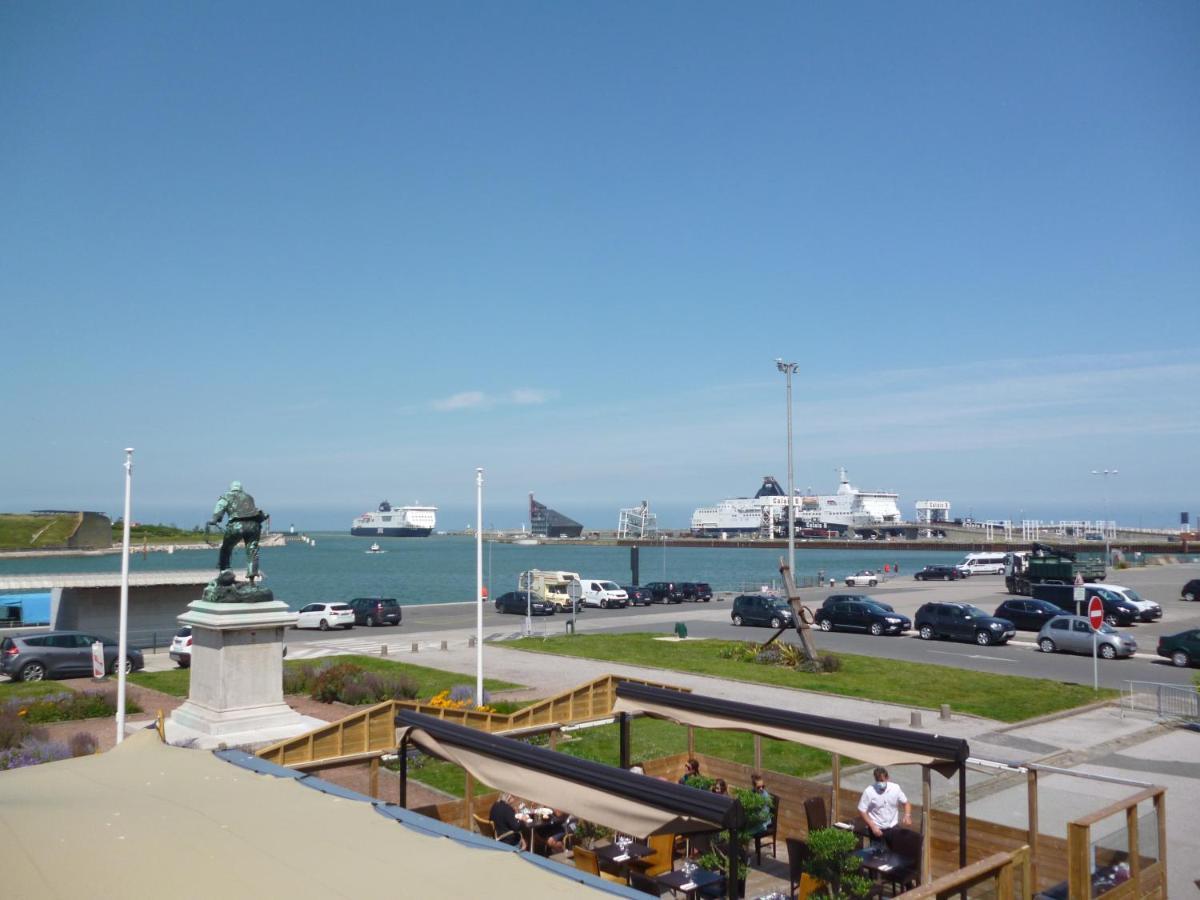 Skipper Appartement A Sangatte Au Premier Etage A 50 Metres De La Plage Esterno foto